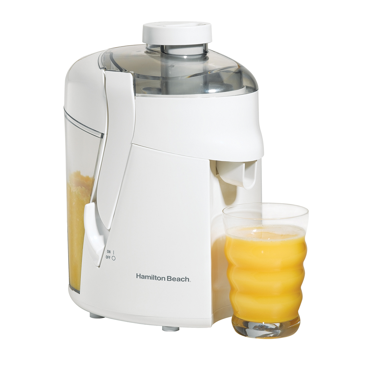 Hamilton Beach HealthSmart Juice Extractor 67800 in white with a glass under the spout